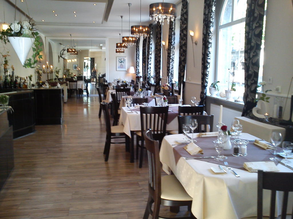 Hotel Jaegerhof มาเยิน ภายนอก รูปภาพ