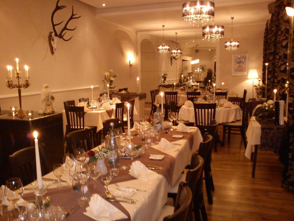 Hotel Jaegerhof มาเยิน ภายนอก รูปภาพ