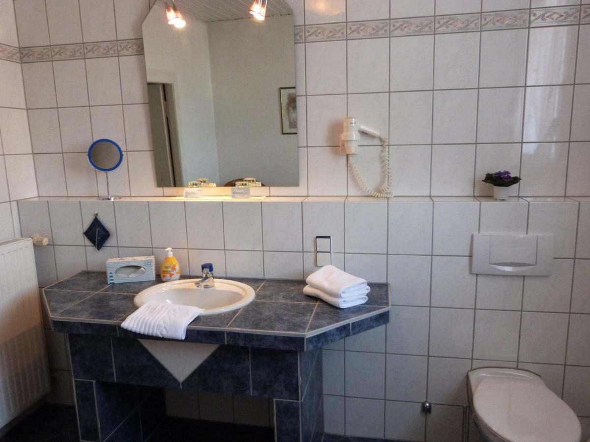 Hotel Jaegerhof มาเยิน ภายนอก รูปภาพ